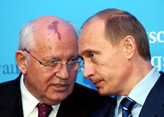 gorbachov-putin21122004.jpg