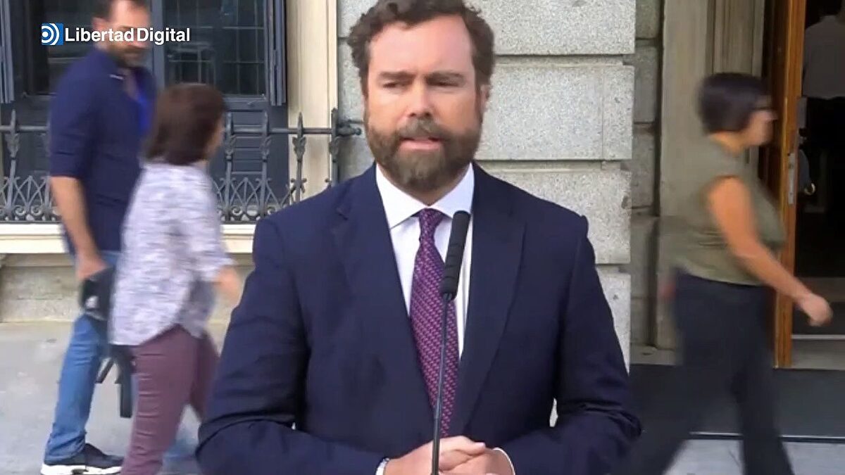 Espinosa cierra la puerta a Olona tras atacar a Vox: "Este es el fin ...