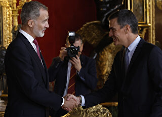 los-reyes-presiden-la-tradicional-recepcion-a-las-altas-autoridades-del-estado-y-a-representantes.jpg