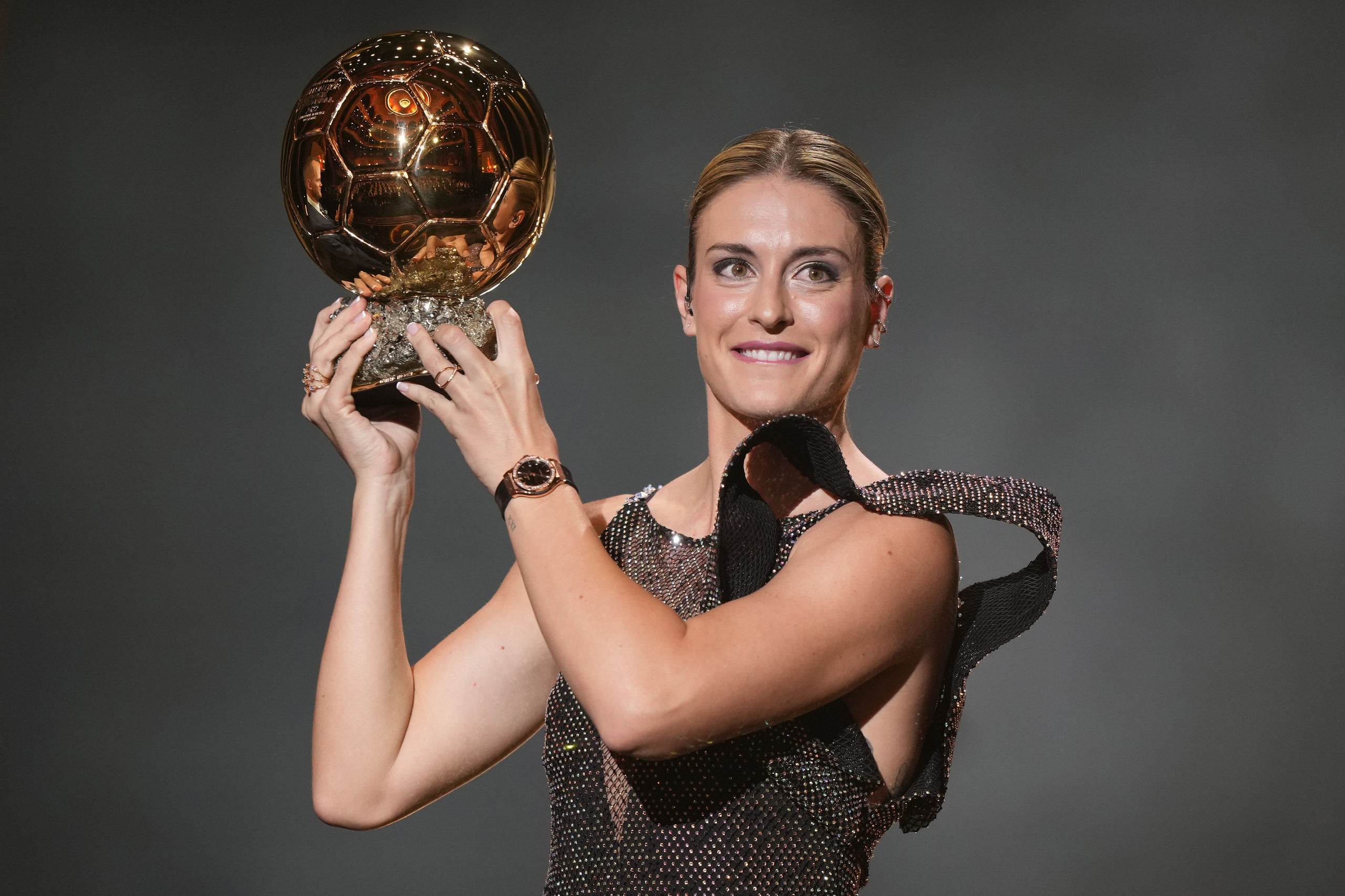 gala-balon-oro-2022-looks-7-alexia-putellas.jpg