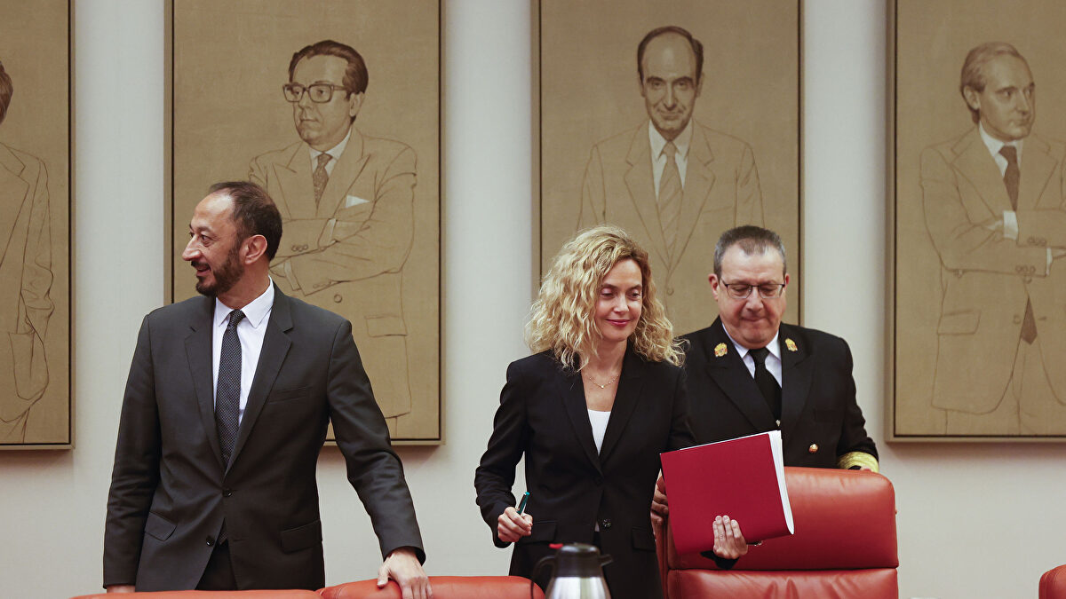 El PSOE pacta con ERC y Bildu diluir la investigación sobre el 'Tito ...