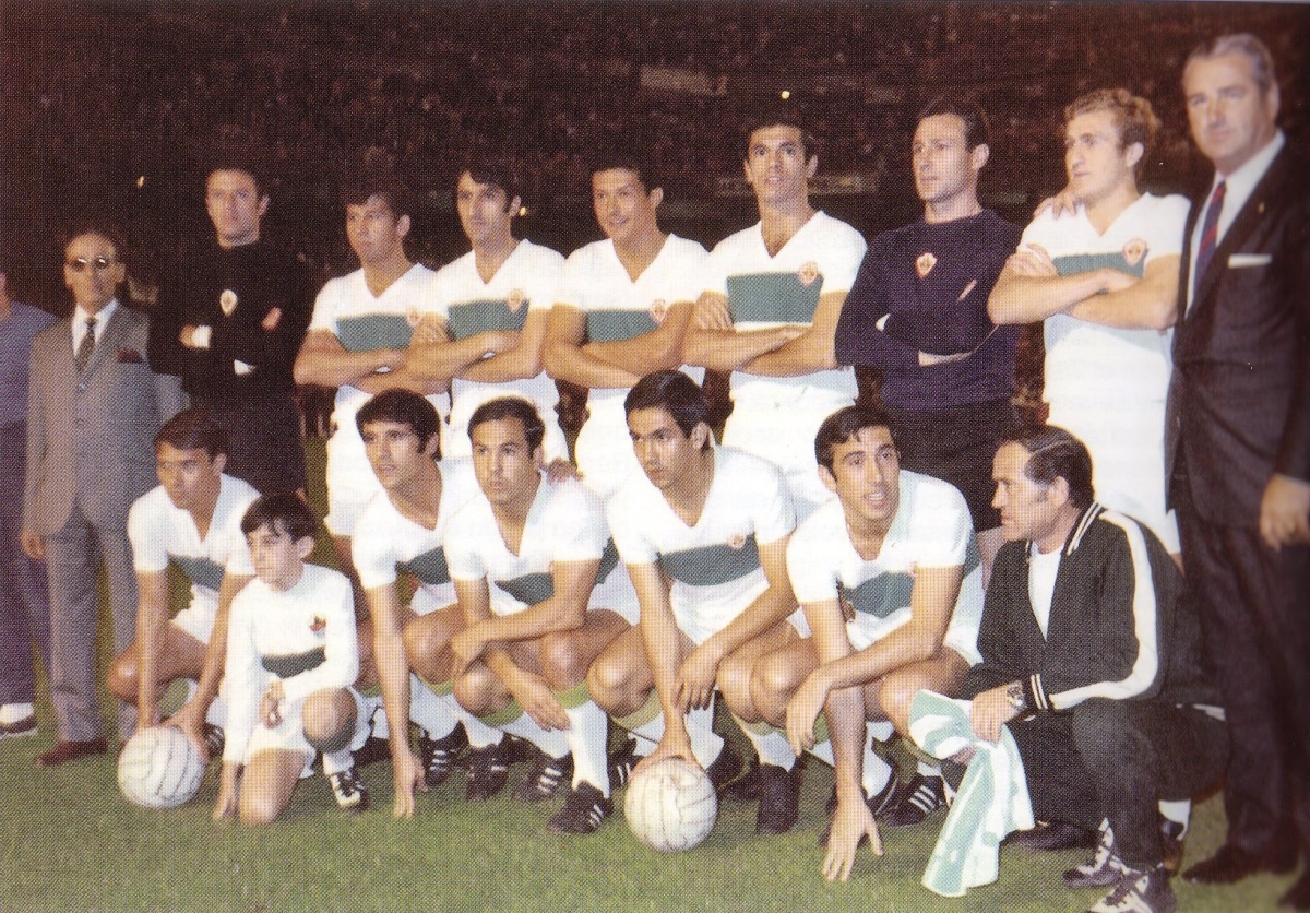 2605-elche-finalista-copa-1969.jpg