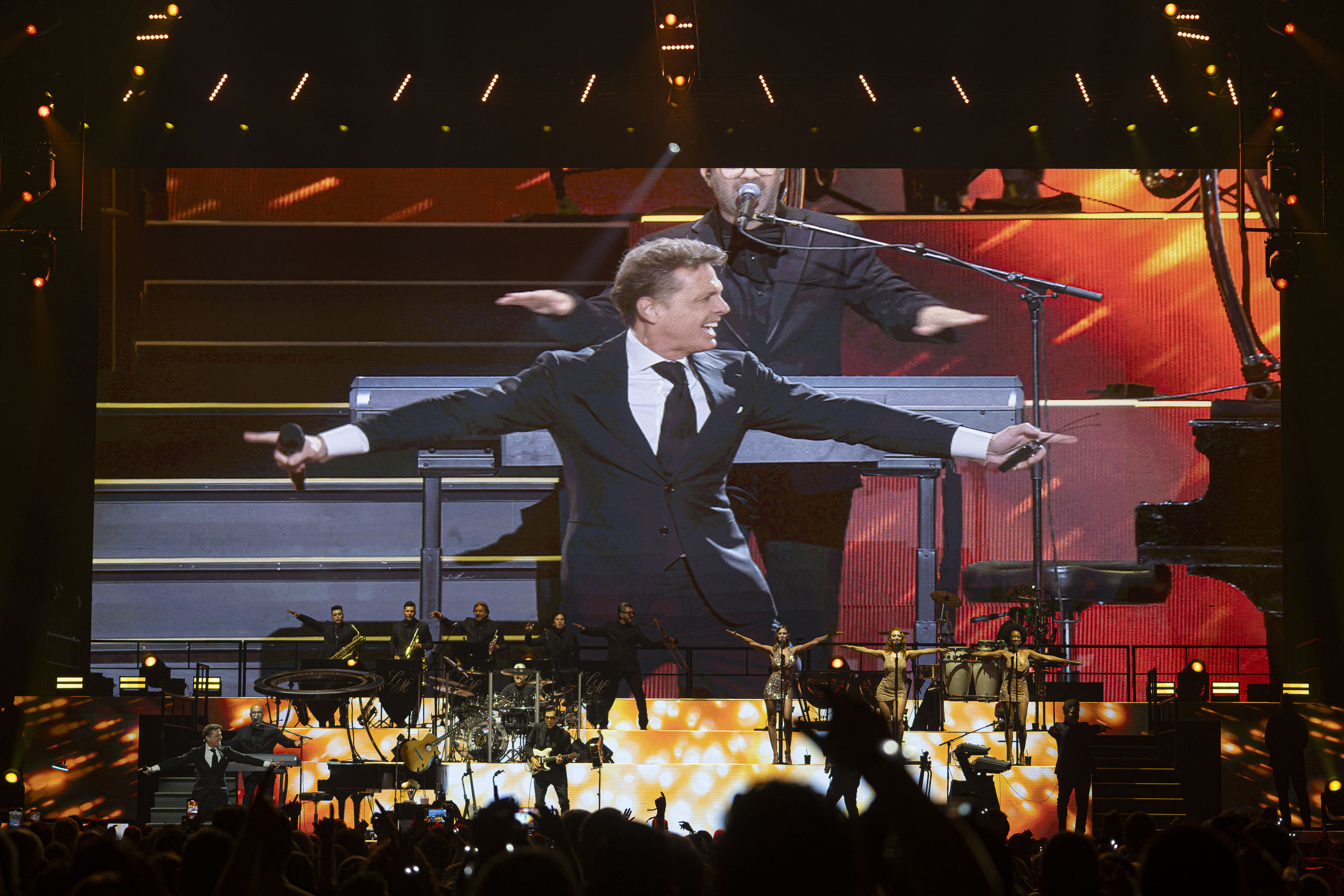 luis-miguel-concierto-barcelona-2.jpg