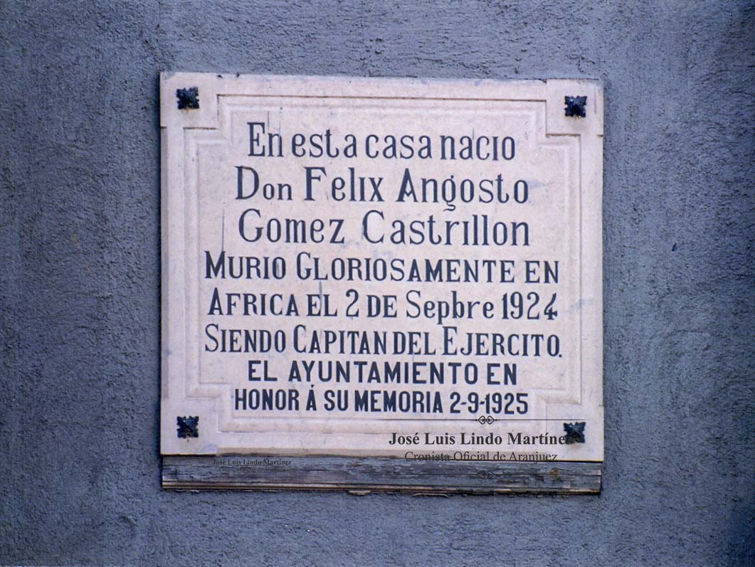 17-placa-en-honor-a-felix-angosto-de-la-fachada-de-su-casa-natal-archivo-jose-luis-lindo.jpg