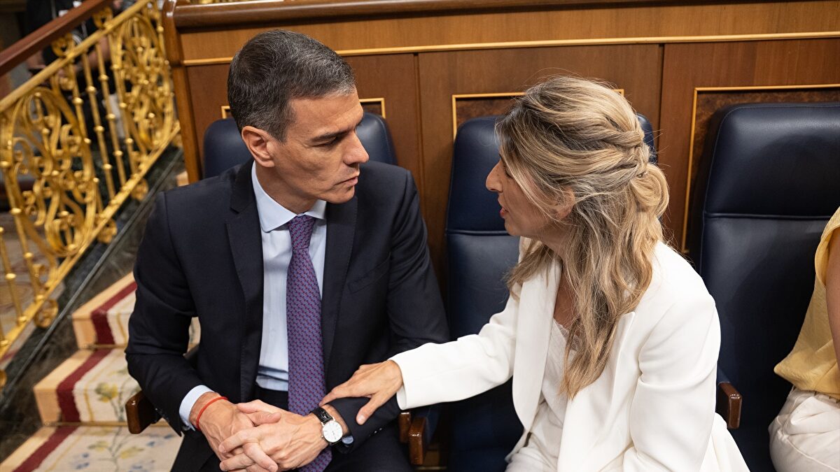 División en el Gobierno por el plan de Trump: Sánchez lo respalda y Sumar lo considera "colonialismo"