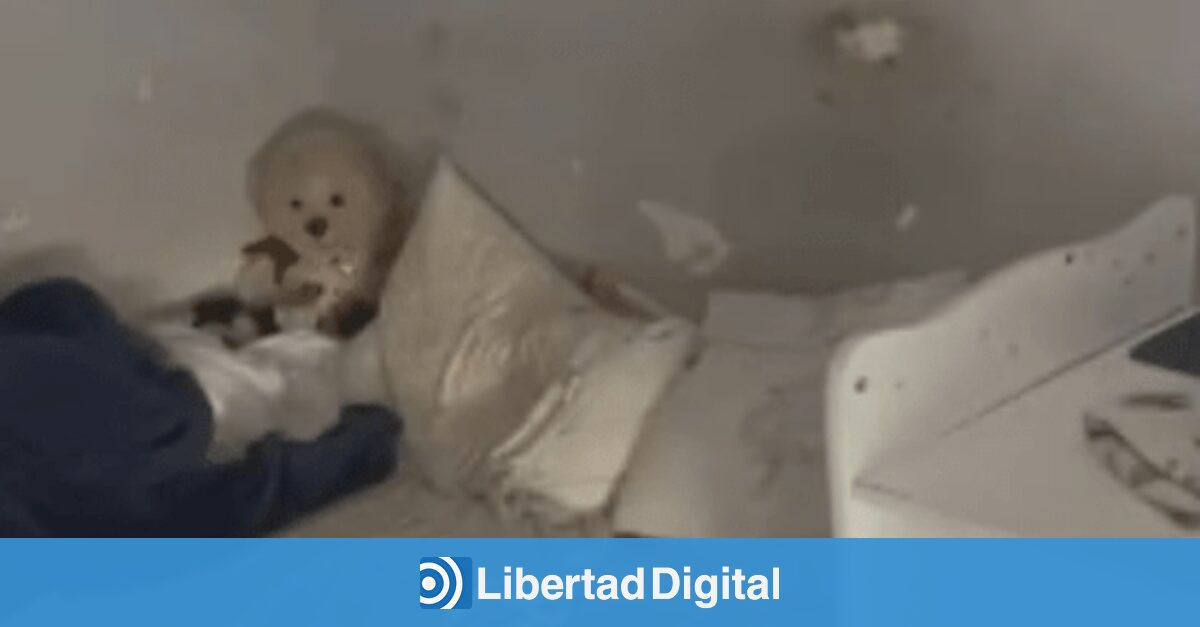 Liberan a una niña de 6 años que creció encerrada en una habitación: se alimentaba de líquidos y no sabía hablar