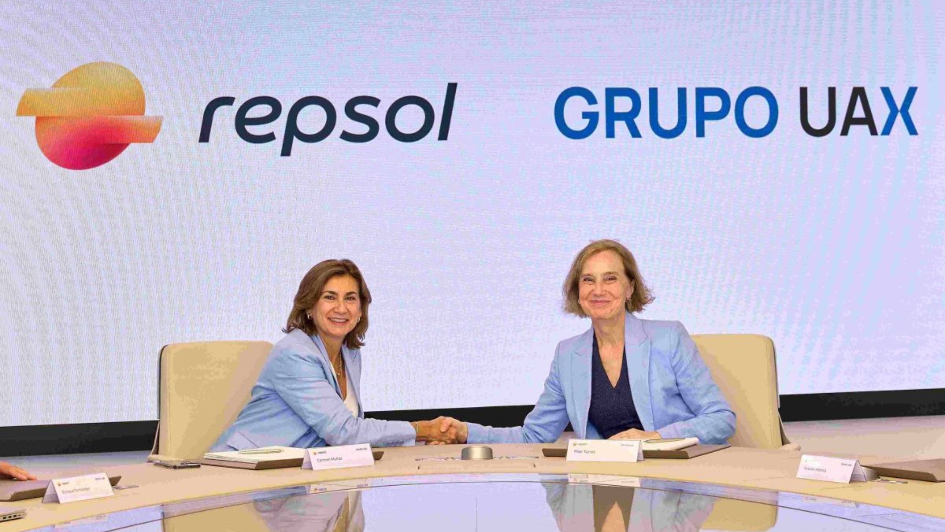 UAX y Repsol promoverán talento, innovación y transición energética mediante programas conjuntos de formación