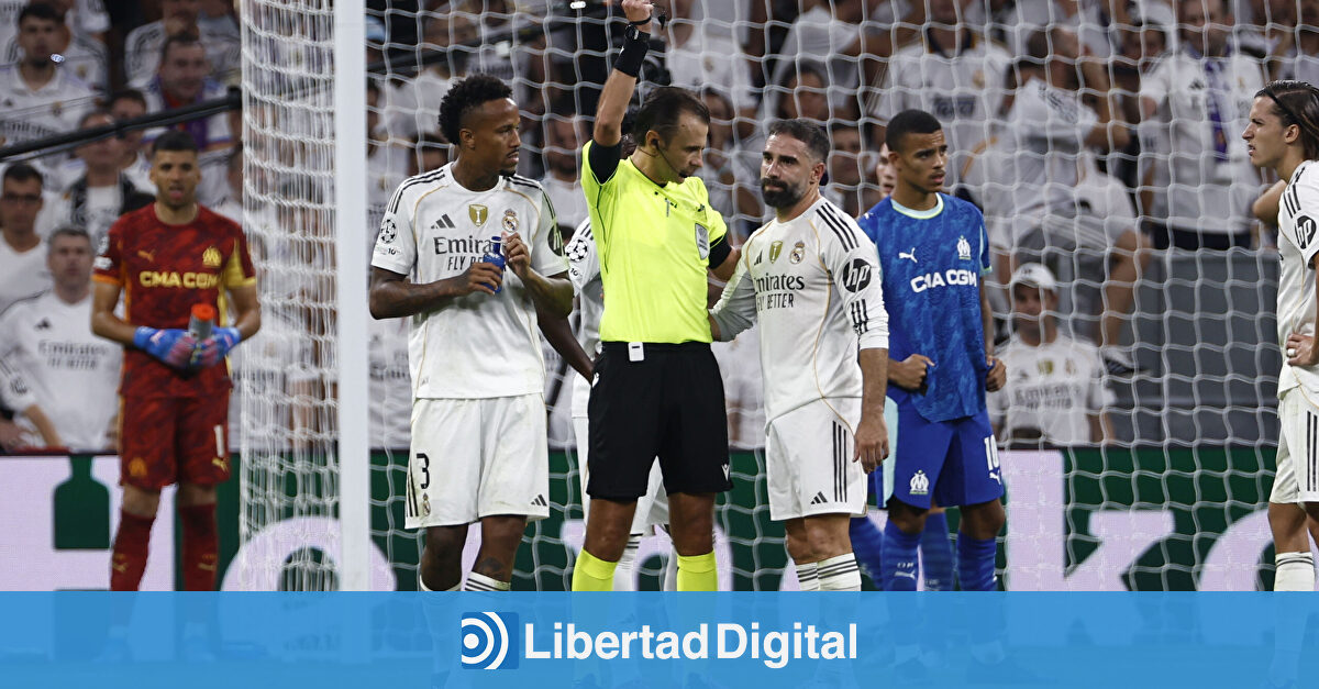 El colegiado, protagonista en la victoria del Madrid: expulsión, manos y un penalti decisivo