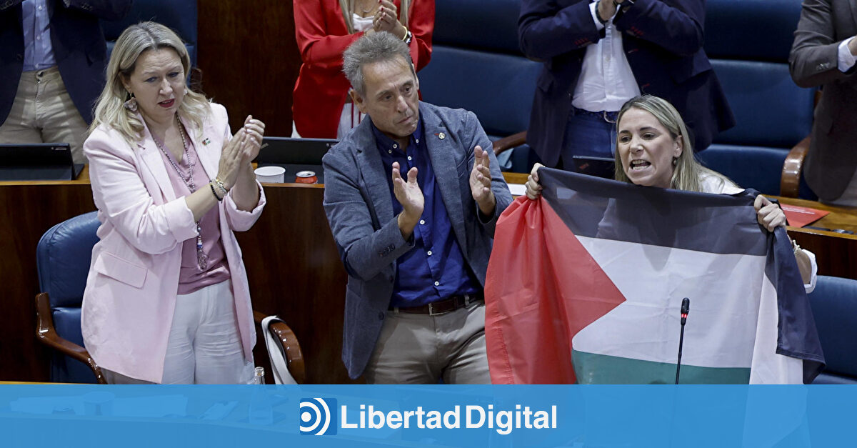 La izquierda se envuelve en la bandera palestina para replicar el "'no a la guerra' de Aznar" contra Ayuso