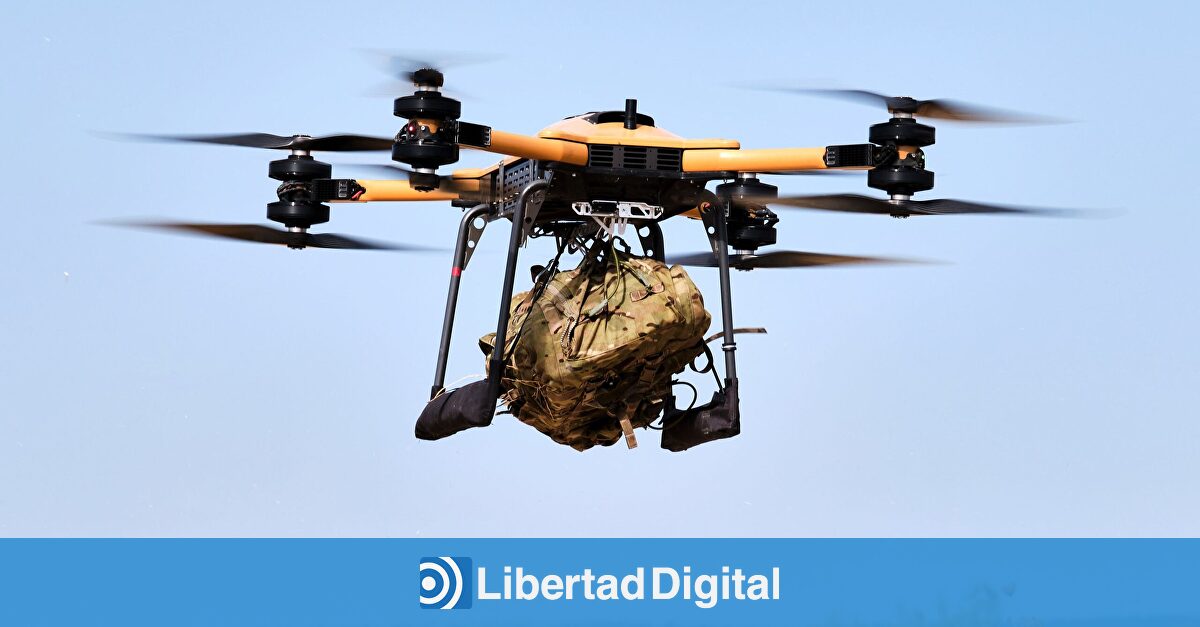 Drones para la guerra: la Royal Navy ya puede abastecer a sus tropas con el Malloy T-150 sin arriesgar personal