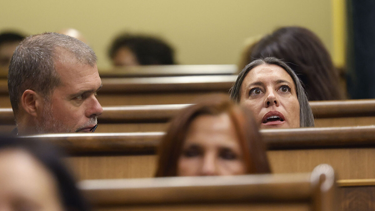 El Gobierno insistirá en ceder inmigración a Junts por decreto tras un nuevo batacazo parlamentario