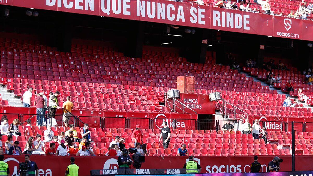 De la pasión a la represión: ¿Qué está pasando con las gradas en España?