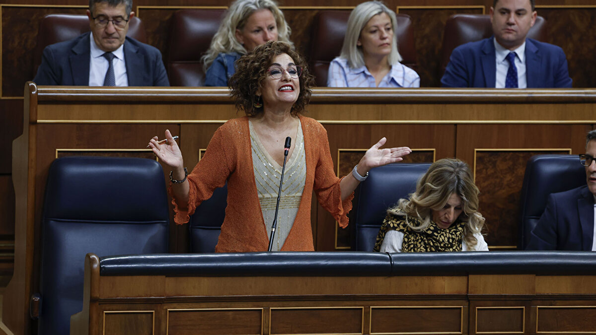 Hacienda recauda 18.000 millones más y recupera su campaña publicitaria más inoportuna