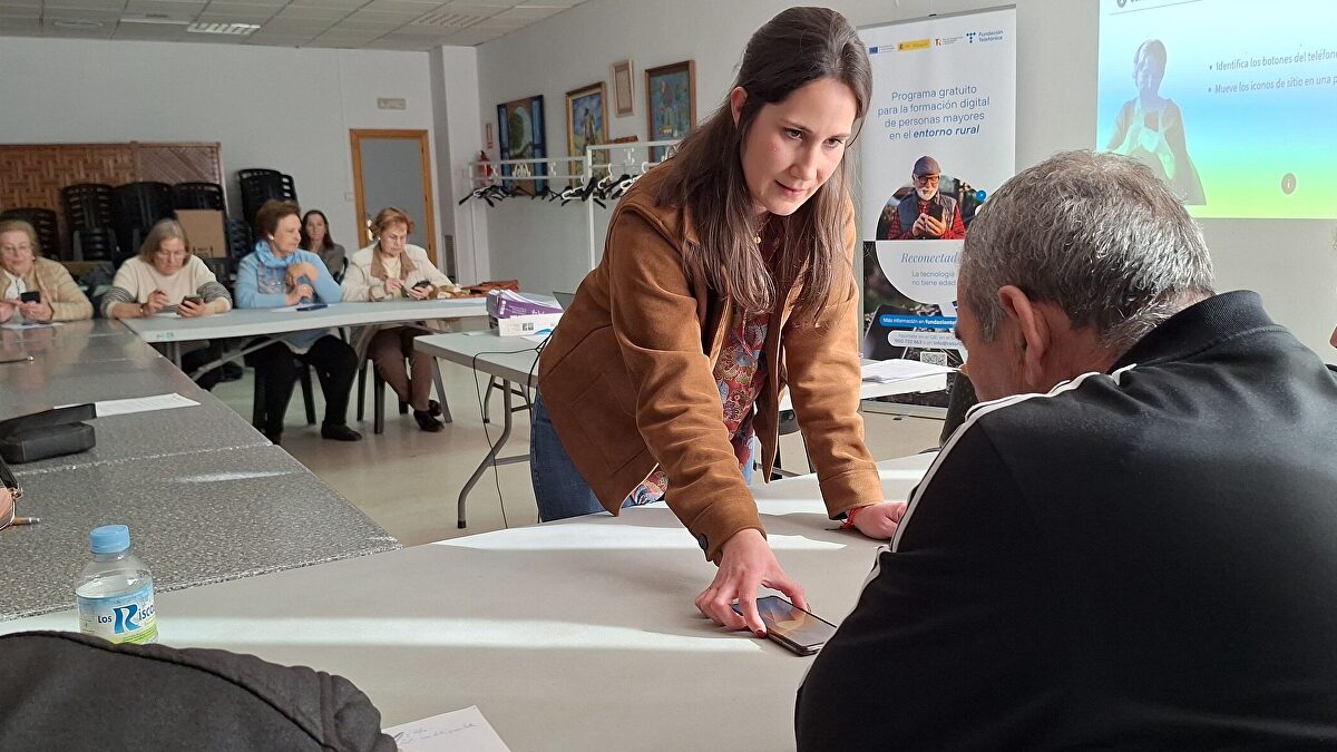 Reconectados Rural de Fundación Telefónica: La revolución digital para mayores que llega a todos los rincones