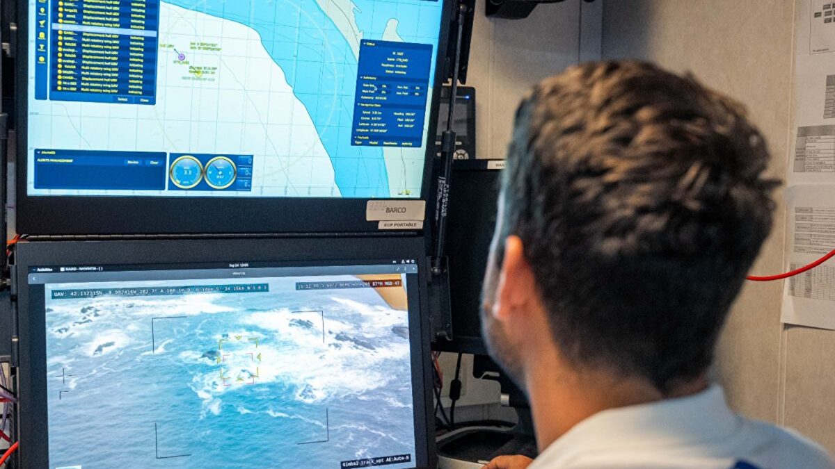 Navantia exhibe en Portugal cómo será la defensa del futuro con sistemas no tripulados y redes tácticas avanzadas