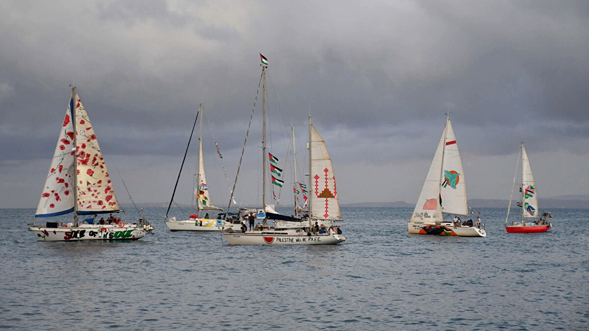 La flotilla pro-Hamás se acerca a Israel, el Furor se pone a su altura y Meloni abronca a los activistas
