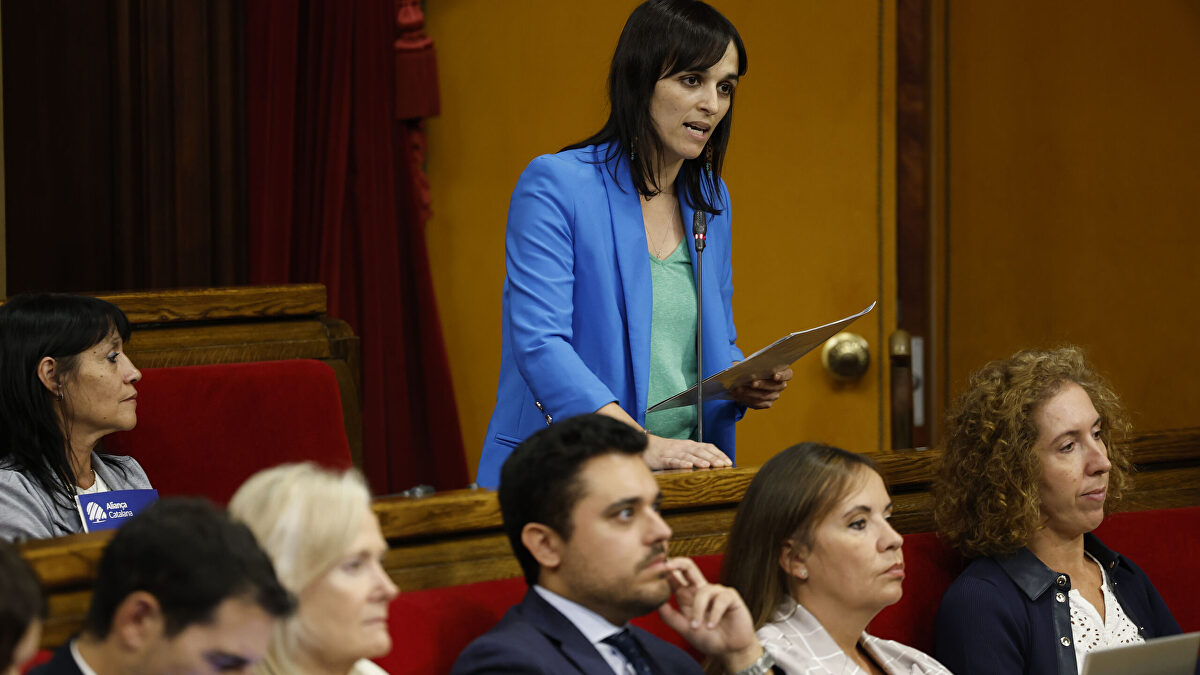 Sílvia Orriols denuncia que "Hamás no sólo secuestra israelíes, ahora también toma como rehén al 'Parlament'"
