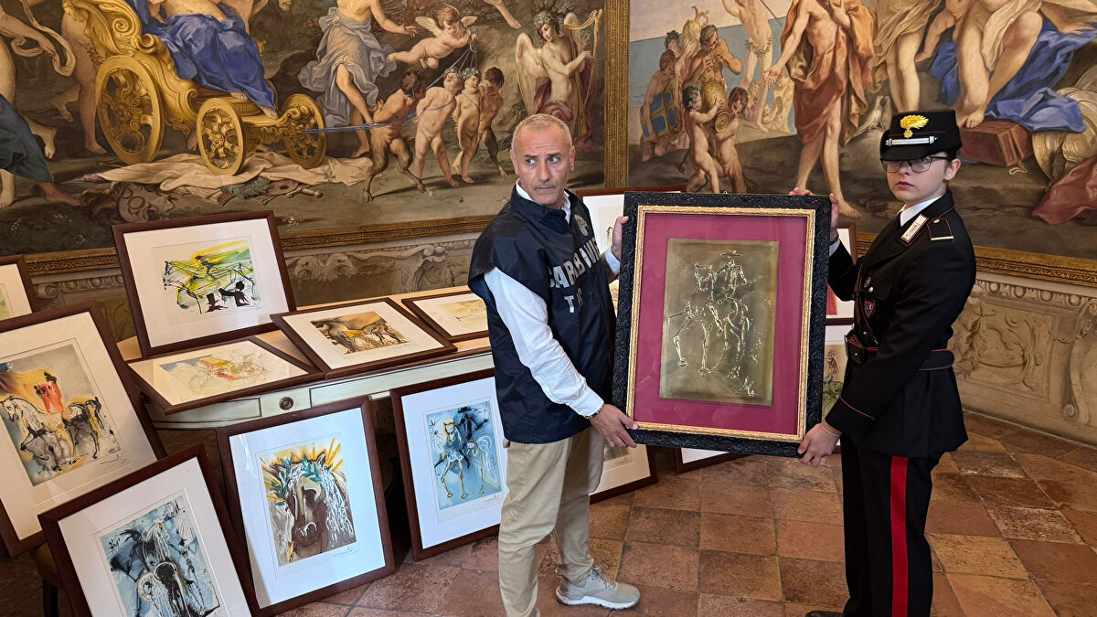 La policía italiana incauta 21 obras falsas atribuidas a Dalí en una exposición