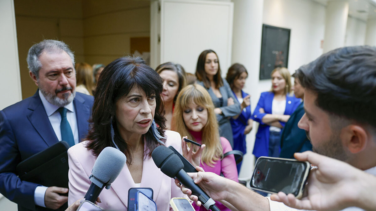El PP no afloja con la ministra de Igualdad, cada día más cuestionada