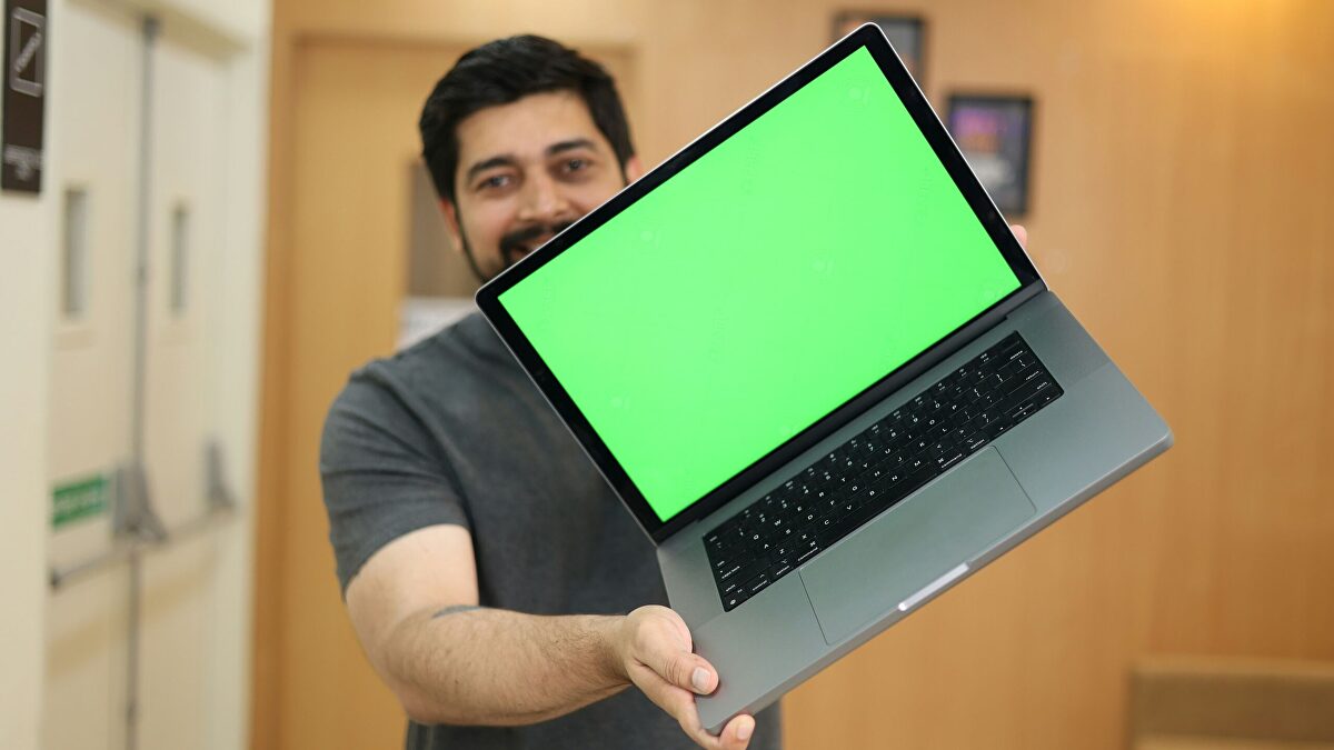 5 ventajas inmediatas de pedir ya un ordenador y una web gratis