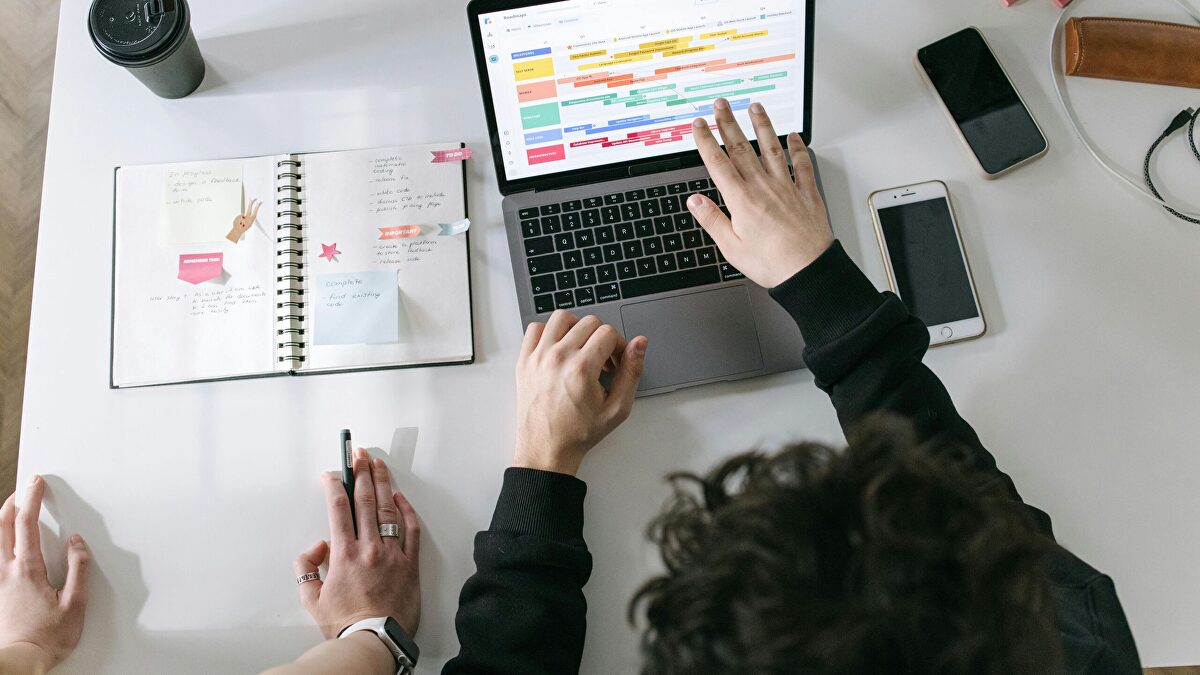 7 software de control horario para empresas pequeñas y startups
