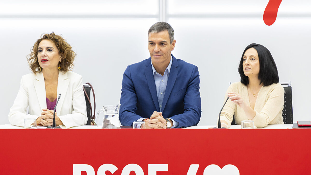 El PSOE califica de "bajeza moral" la citación en el Senado de las exsecretarias de Ábalos y Cerdán