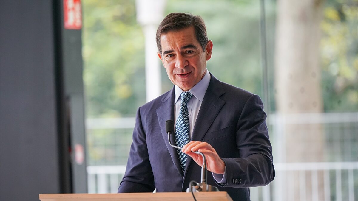 BBVA presiona a los accionistas de Sabadell y descarta una segunda oferta para quienes no acudan a la OPA