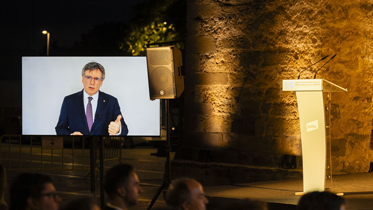 Puigdemont, al borde de la ruptura con Sánchez: el PSC vota en contra de Junts sobre un referéndum pactado