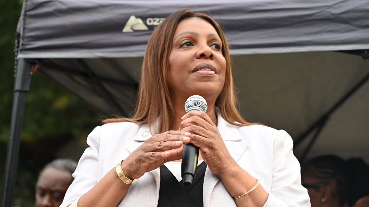 Imputada por fraude hipotecario Letitia James, la fiscal que persiguió a Trump por fraude
