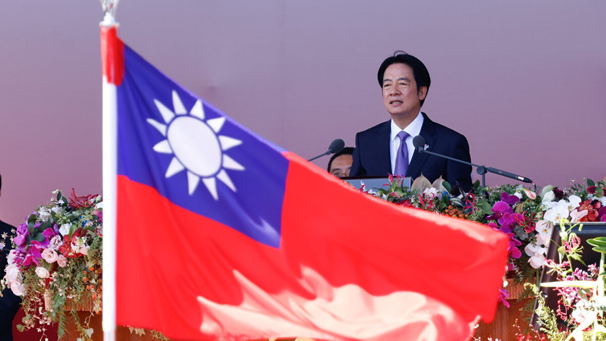 Taiwán anuncia la 'Cúpula T': un nuevo sistema de defensa antiaérea ante la amenaza china