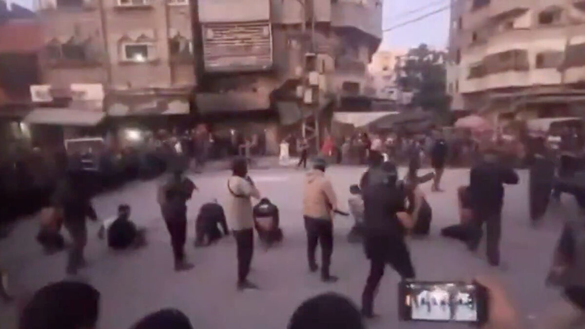 Hamás muestra sus verdaderas intenciones de paz: asesinatos en público de palestinos en las calles de Gaza