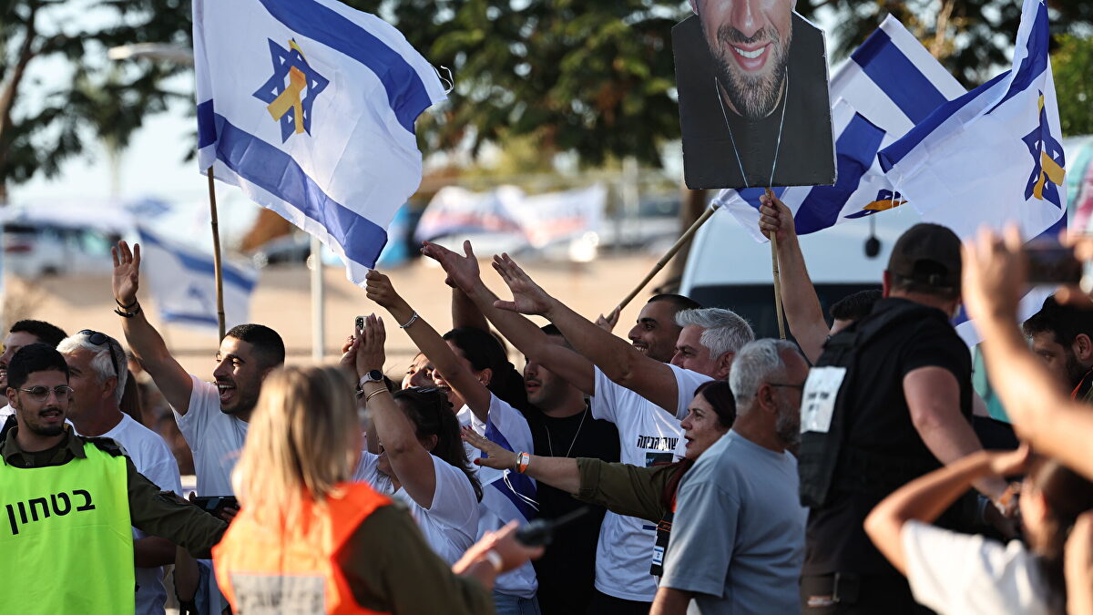 La indecencia de Hamás: uno de los ocho cadáveres que ha devuelto a Israel no es de ninguno de los rehenes