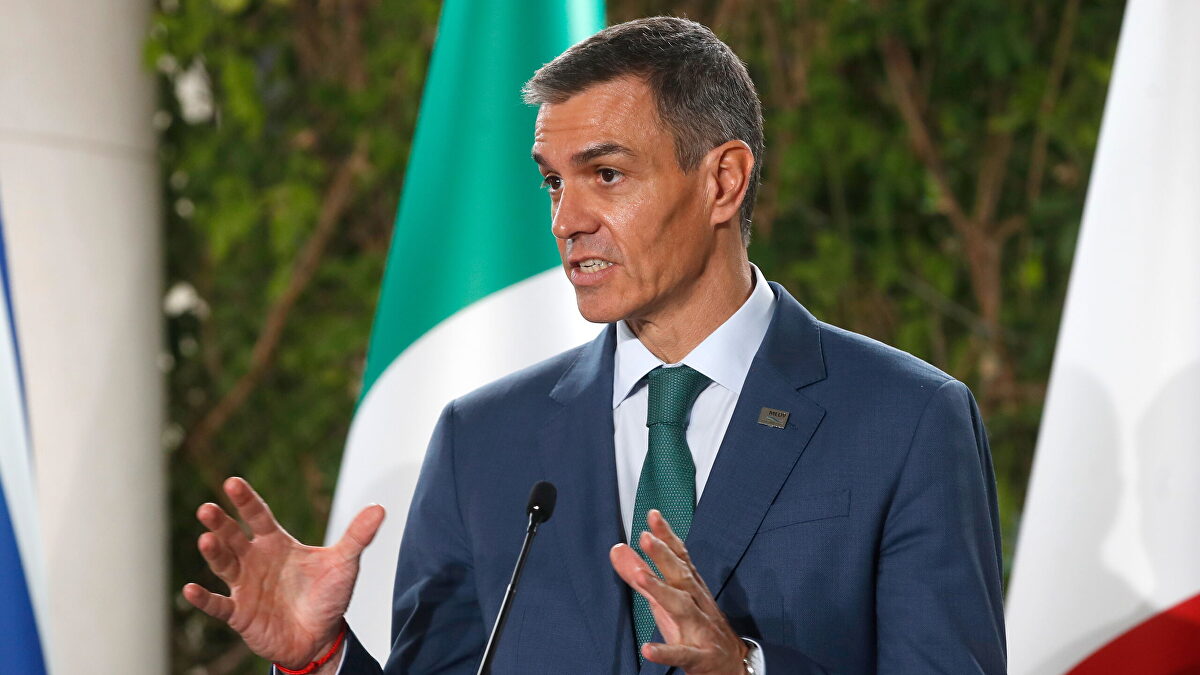 El Banco Mundial condena a España y los impagos de Sánchez a las renovables ya superan los 2.150 millones
