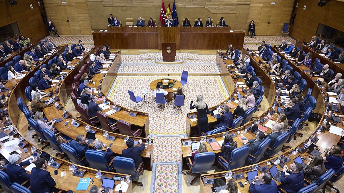 Ataque gratuito de Más Madrid a Morante de la Puebla en un debate sobre inmigración: "Xenófobo, machista, homófobo"