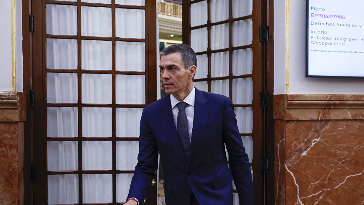 El Gobierno trató de suspender la sesión de control aprovechando el aniversario de la dana