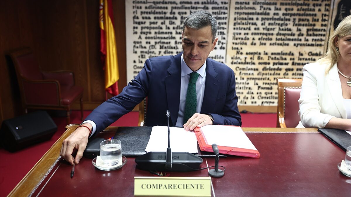 Sánchez dice que "no ha conversado en su vida" con Maduro y "no le consta"  que bajaran maletas del avión de Delcy - Libertad Digital