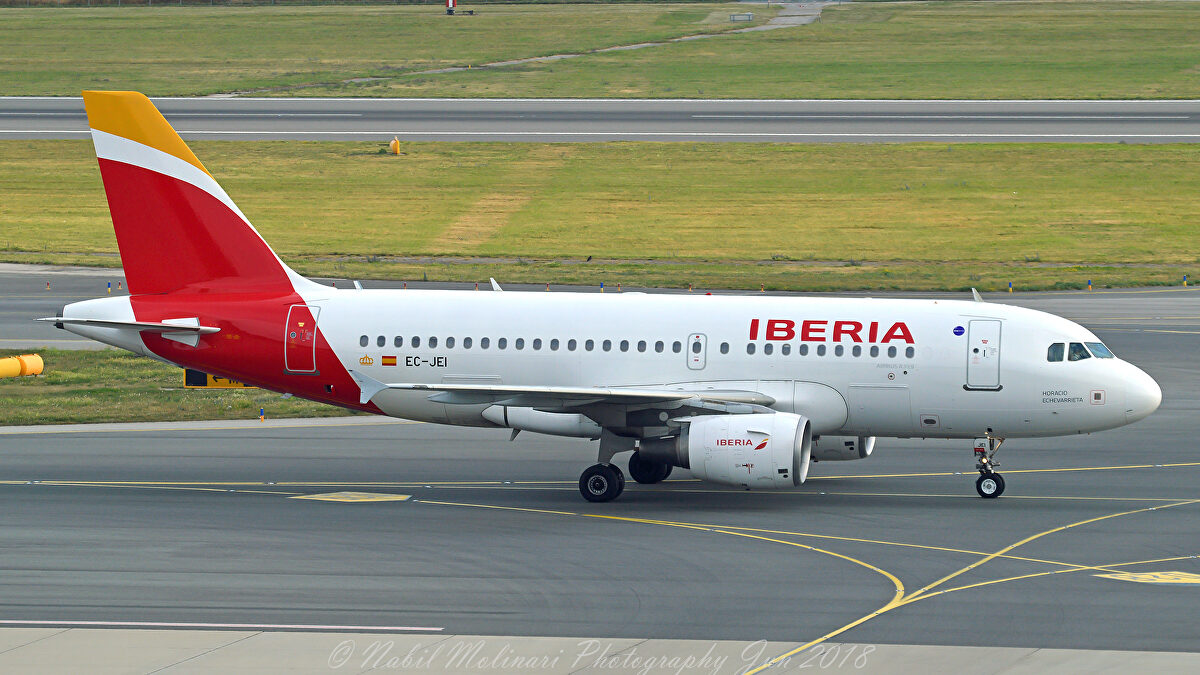 Iberia pone un precio máximo de sus billetes a Andalucía de 99 euros