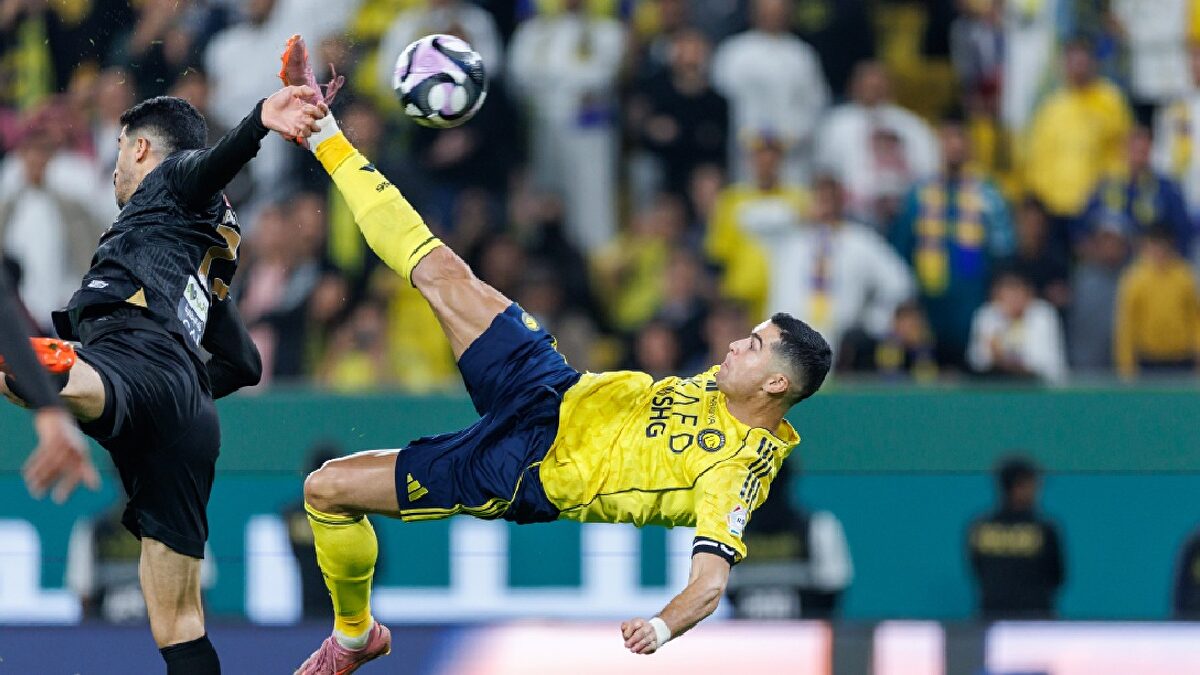 La Espectacular Chilena De Cristiano Ronaldo A Los 40 A os la-espectacular-chilena-de-cristiano-ronaldo-a-los-40-a-os
