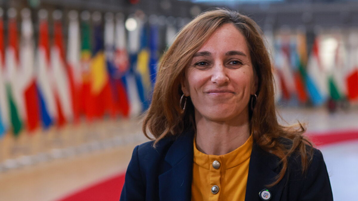 Una médico y sindicalista arruina el vídeo con el que Mónica García intentó desactivar las protestas: &quot;¡Pero qué dice!&quot;