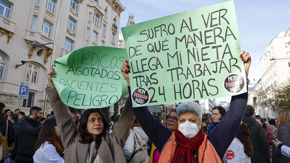 Mónica García dice ahora que consultará con los sindicatos la retirada del Estatuto Marco: &quot;Sería una pena&quot;