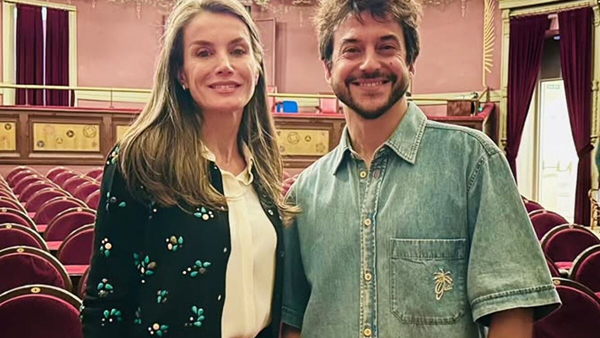 El plan cultural secreto de la reina Letizia: cine y coloquio en el Ateneo de Madrid