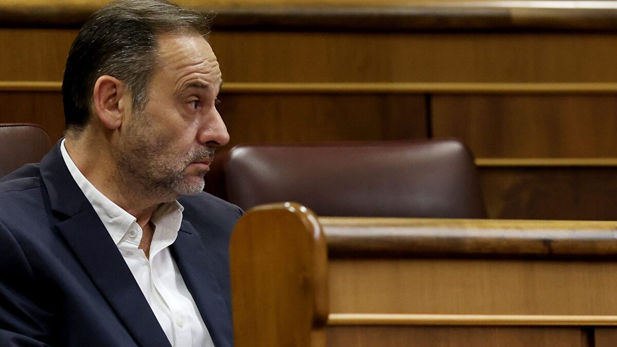 Ábalos pide al Tribunal Supremo ser juzgado por un jurado popular en el caso de las mascarillas