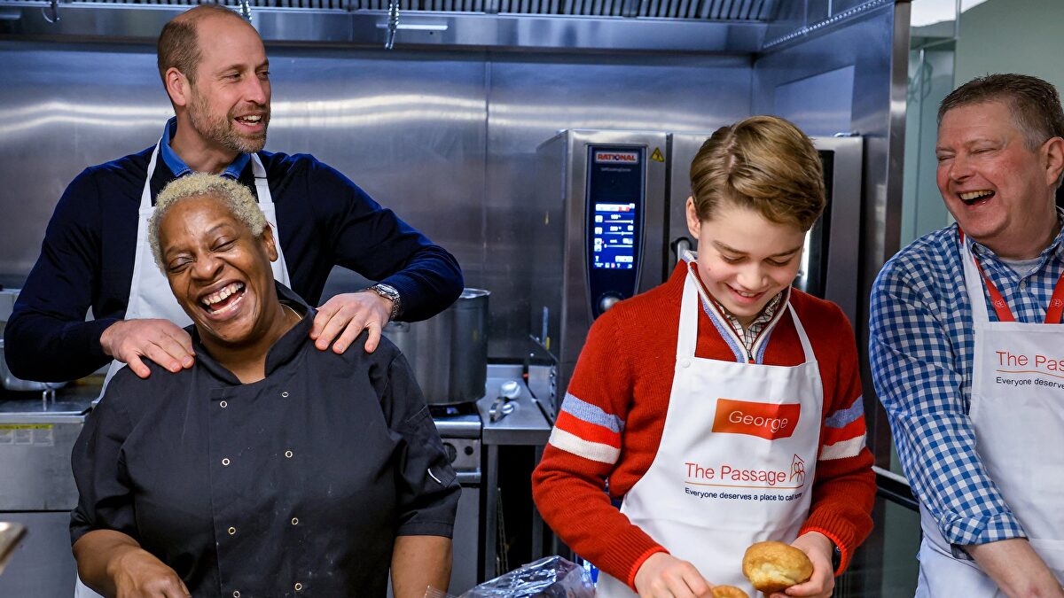 El príncipe Guillermo sigue los pasos de su madre: el evento navideño al que ha acudido con el príncipe George