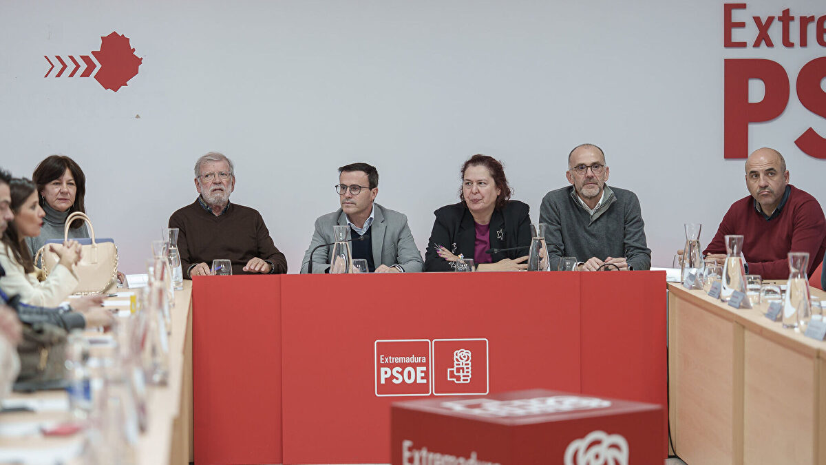 Miguel Ángel Gallardo dimite tras el batacazo electoral en Extremadura