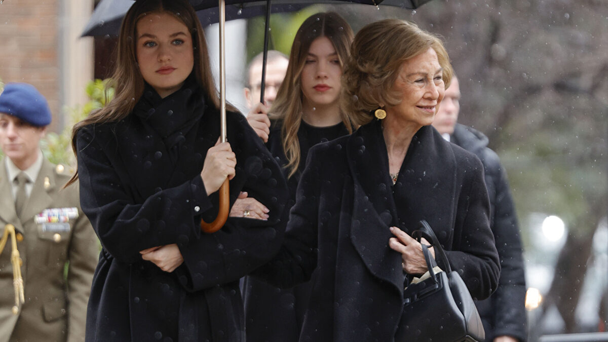 La Familia Real da su último adiós a la princesa Irene de Grecia en Madrid