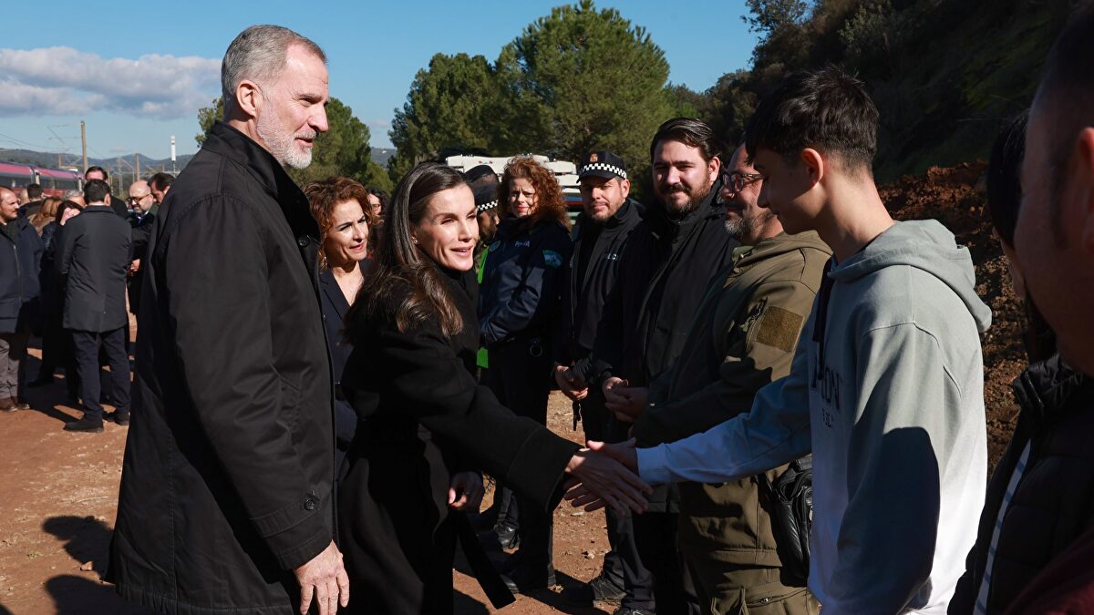 La historia de Julio Rodríguez, el joven de 16 años que ha emocionado a los Reyes en Adamuz: "Solo pensaba en ayudar"