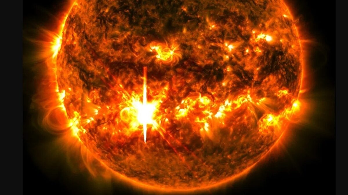 Explosiones Digital Imágenes inéditas de la Solar Orbiter revelan el origen de las ...