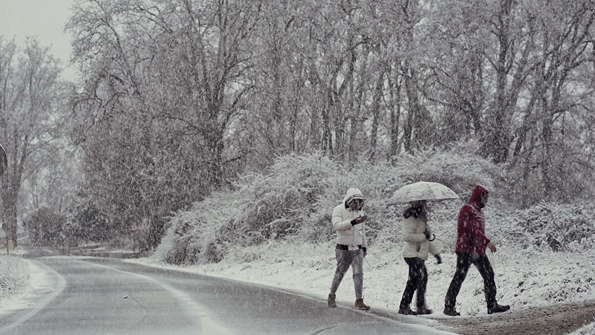 Golpe de invierno con aire polar: desplome de la cota de nieve y viento huracanado