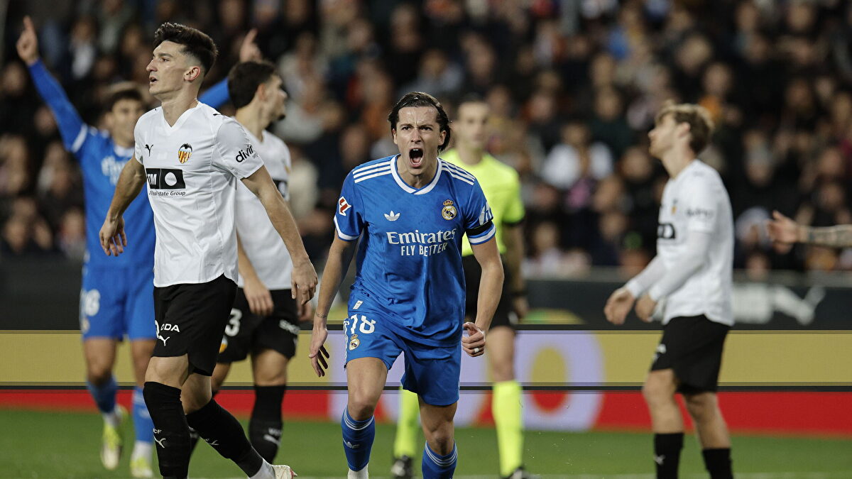 El Madrid asalta Mestalla, deja muy tocado al Valencia y hundido a Corberán (0-2)