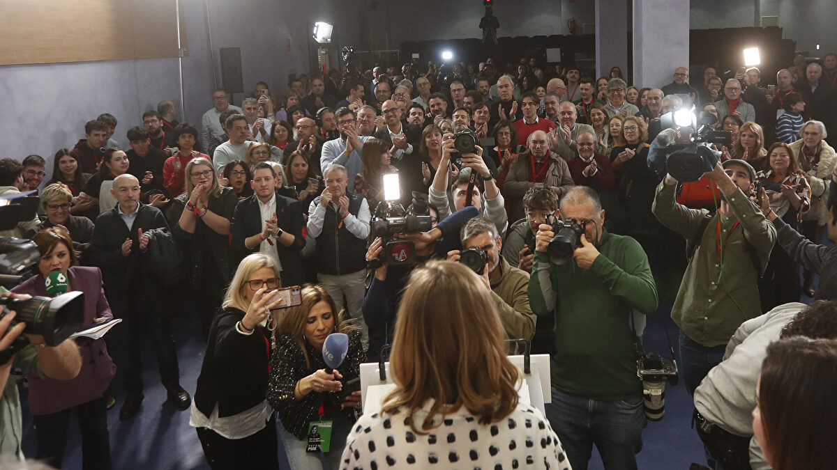 Tellado se ensaña con Alegría con cinco datos demoledores para el PSOE